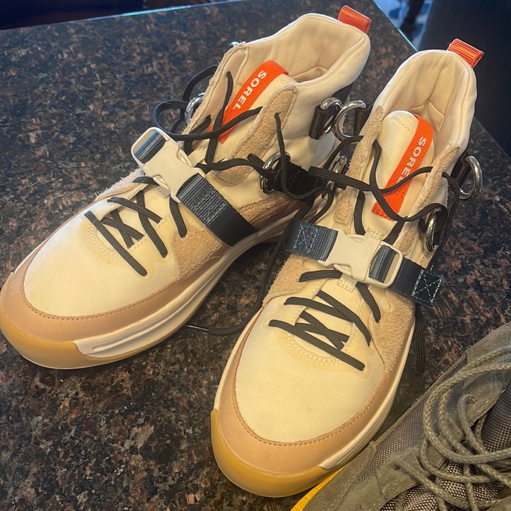 Sorel tennis shoes high top